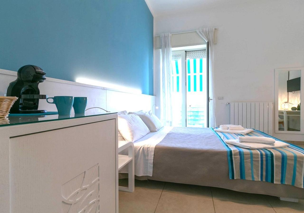 Fronte Mare Rooms By Salentolimit Porto Cesareo Kültér fotó