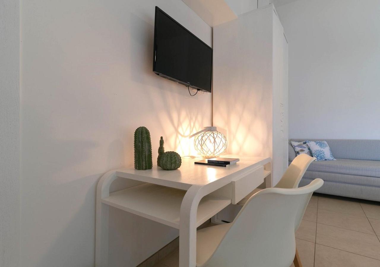 Fronte Mare Rooms By Salentolimit Porto Cesareo Kültér fotó