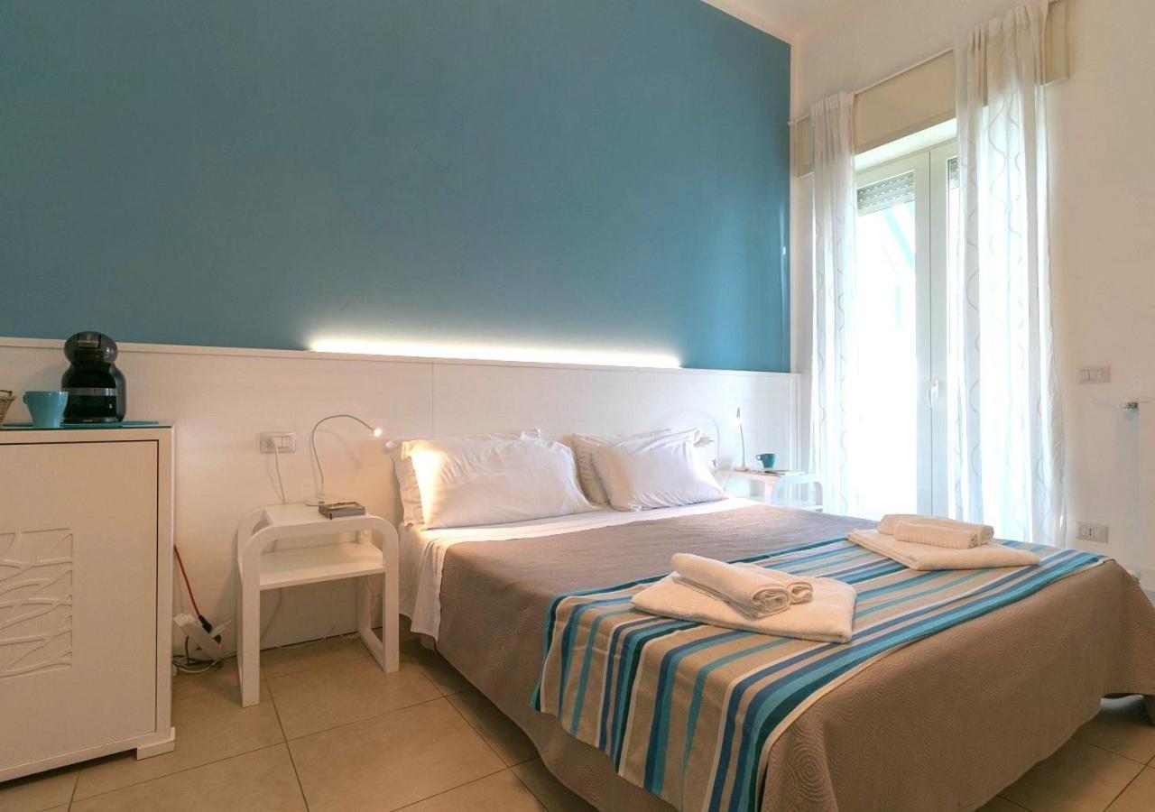 Fronte Mare Rooms By Salentolimit Porto Cesareo Kültér fotó