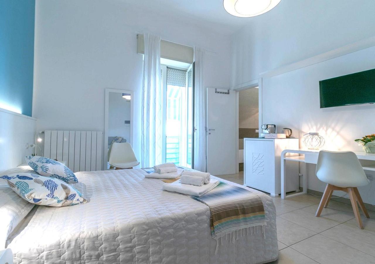 Fronte Mare Rooms By Salentolimit Porto Cesareo Kültér fotó