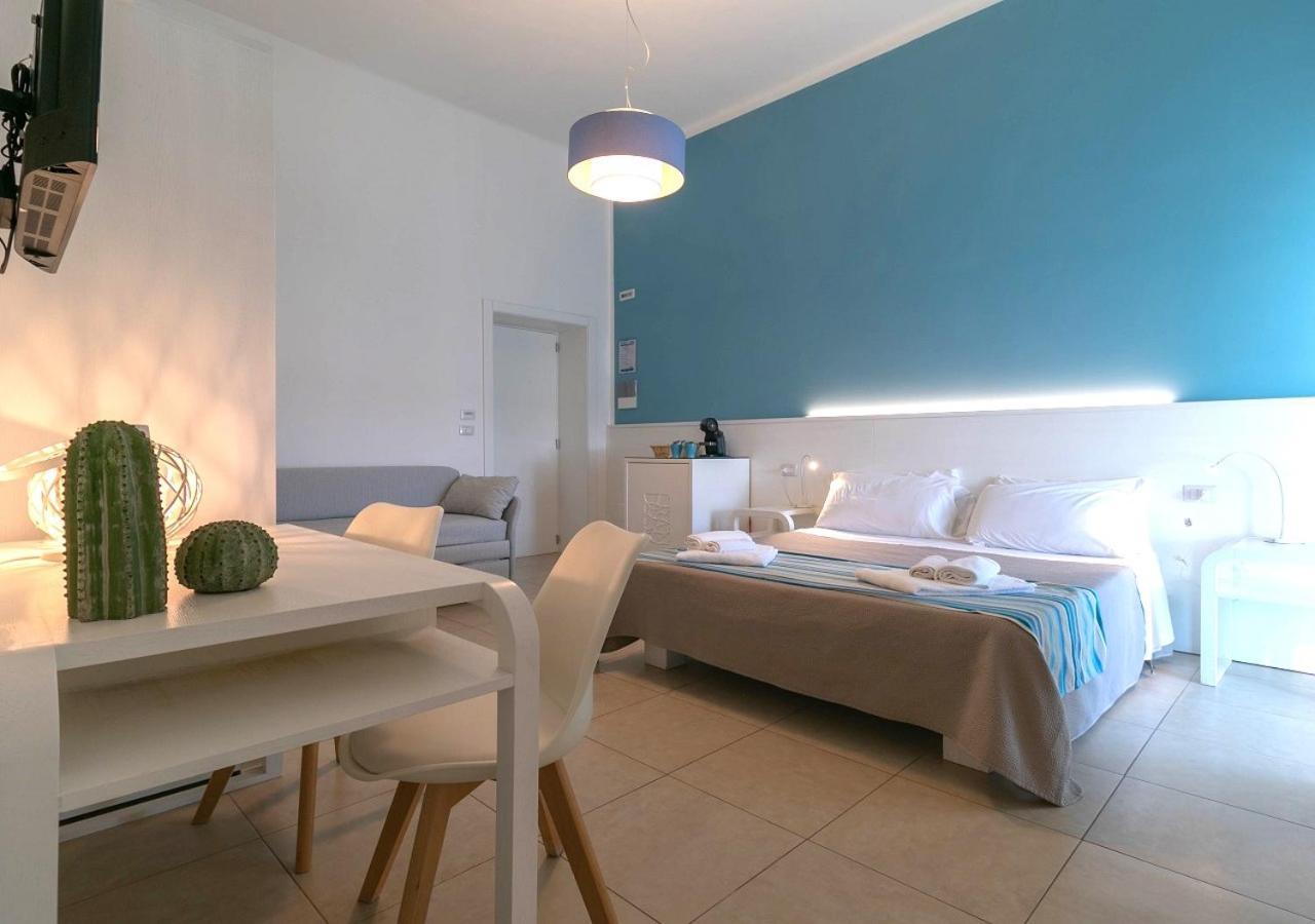 Fronte Mare Rooms By Salentolimit Porto Cesareo Kültér fotó