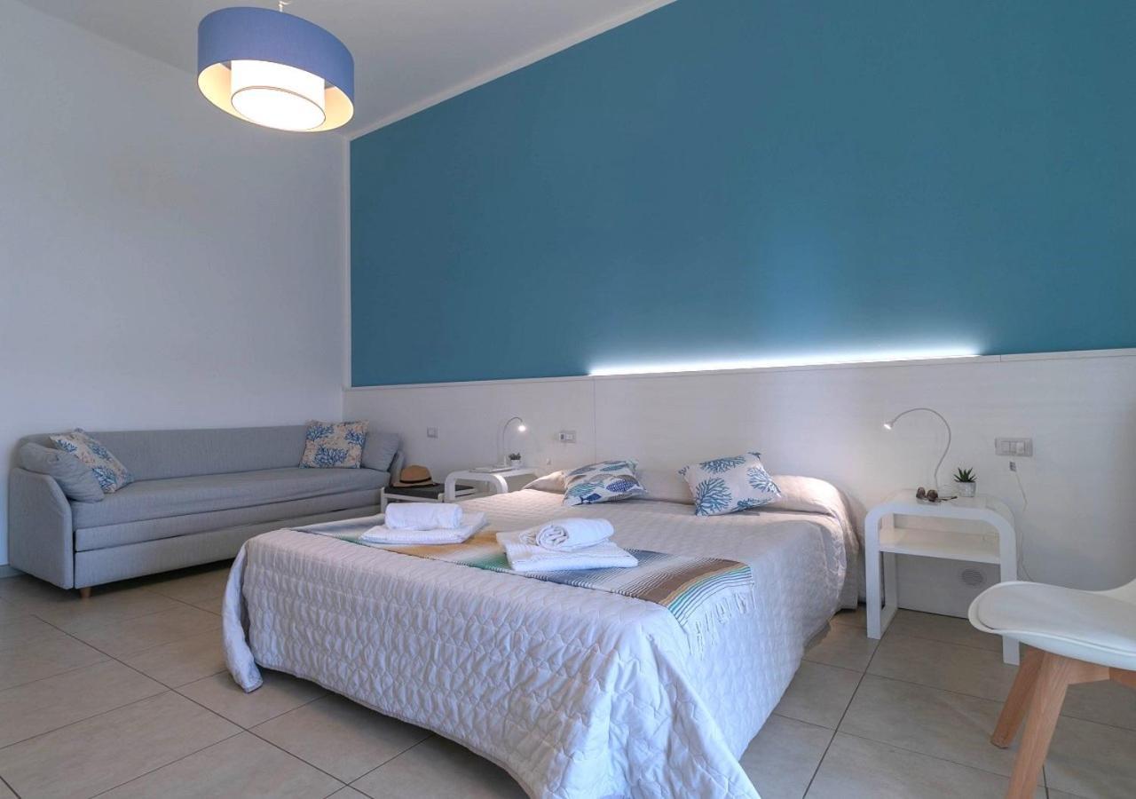 Fronte Mare Rooms By Salentolimit Porto Cesareo Kültér fotó