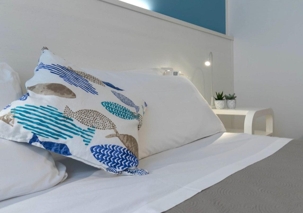 Fronte Mare Rooms By Salentolimit Porto Cesareo Kültér fotó